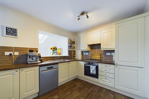 6 Greig Place, Perth, PH1 2UJ