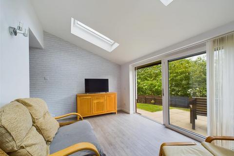 6 Greig Place, Perth, PH1 2UJ