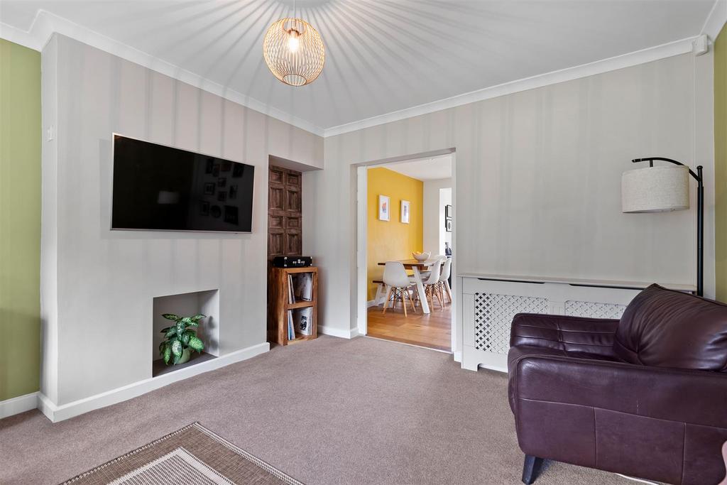 Sitting Room 2.jpg