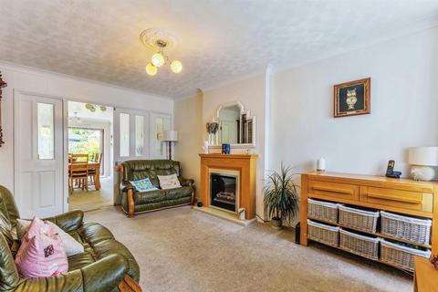 3 bedroom detached house for sale, Blenheim Close, Nuneaton