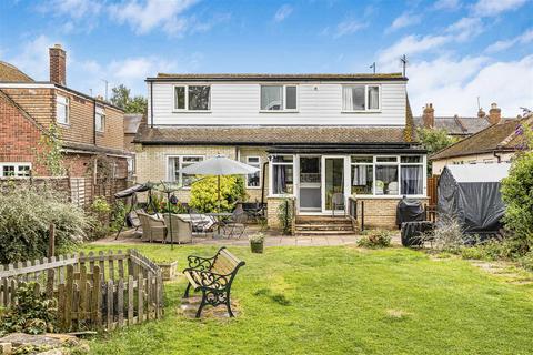 4 bedroom detached bungalow for sale, Cheveley Road, Newmarket CB8