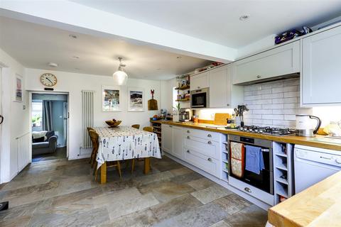 15 Bartlow Road, Linton, Cambridge, CB21 4LY