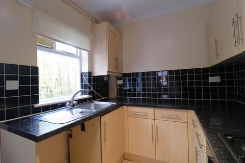 2 bedroom terraced house to rent, Cheveley Road, Newmarket CB8