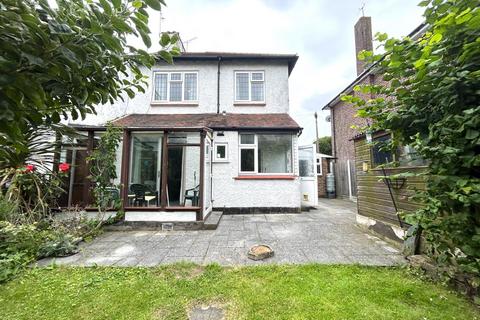 29 Belfairs Drive, Leigh-on-sea, SS9 3AA
