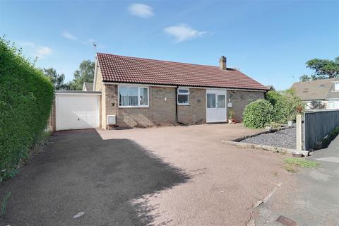 3 bedroom detached bungalow for sale, Laburnum Walk, Gilberdyke