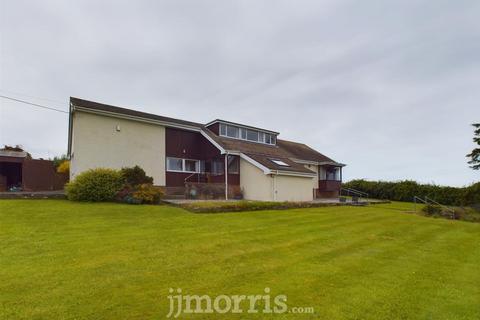 5 bedroom detached bungalow for sale, Portfield Gate, Haverfordwest