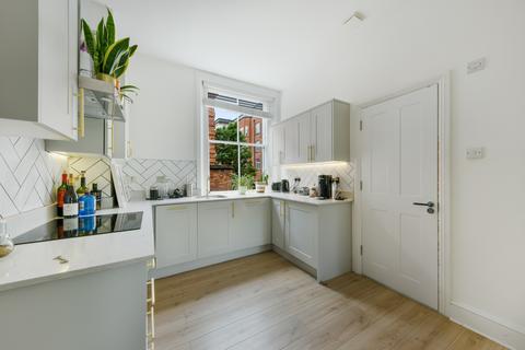 1 bedroom flat to rent, Vincent Square, Westminster, London, SW1P