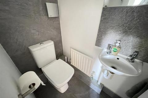 54 Apostle Way, Bishopdown, Salisbury, SP1 3GS
