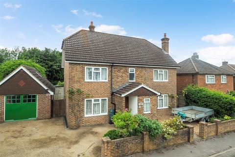 4 bedroom detached house for sale, The Causeway, Petersfield