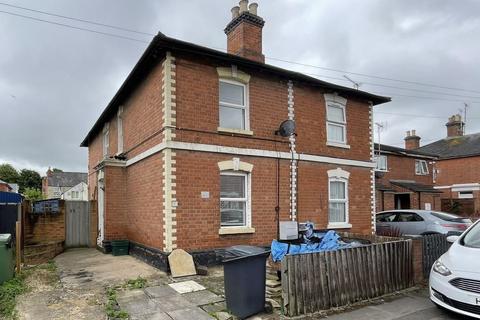 3 bedroom semi-detached house for sale, Melbourne Street East, Gloucester