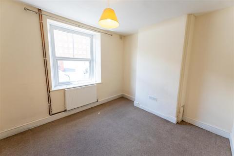 3 bedroom character property for sale, Boden Street, CHARD