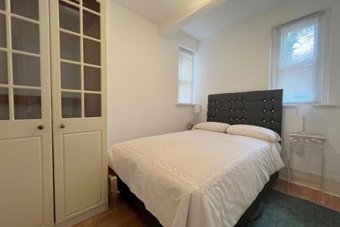 1 bedroom flat to rent, Montacute Gardens, Tunbridge Wells