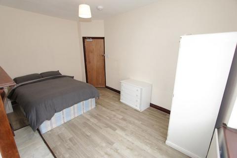 1 bedroom in a house share to rent, Marston Road, Stafford, ST16 3BS