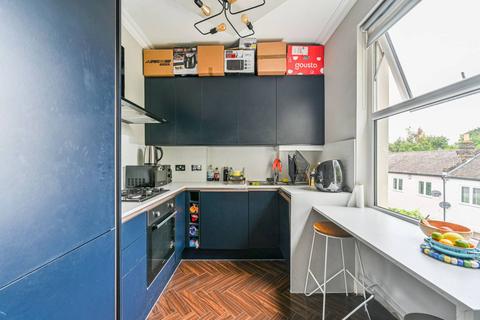 1 bedroom flat to rent, Courthill Road, Lewisham, London, SE13