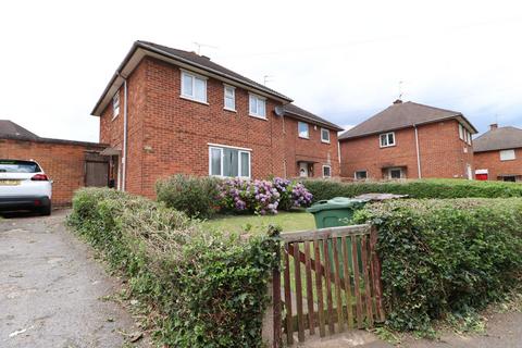 3 bedroom semi-detached house to rent, New Ashby Road, Loughborough, LE11