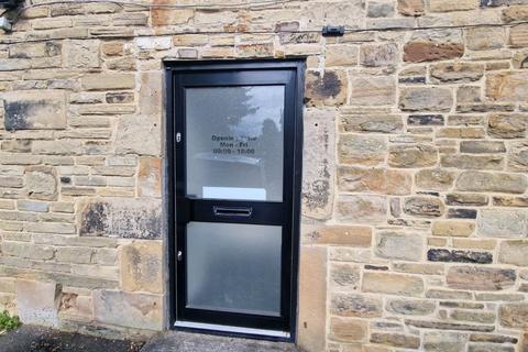 Office to rent, Upper Commercial Street, Batley, WF17