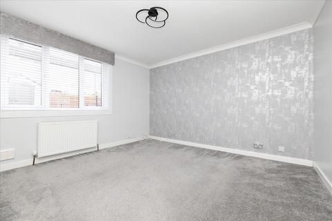 44 Eskvale Drive, Penicuik, EH26 8JH