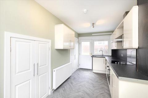 44 Eskvale Drive, Penicuik, EH26 8JH
