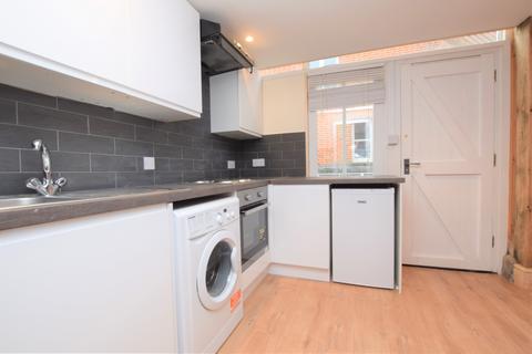 1 bedroom apartment to rent, Saling Grove, Great Saling, Braintree, Essex, CM7