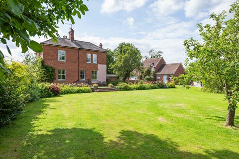 5 bedroom country house for sale, Suckley Road Knightwick, Worcestershire, WR6 5QE