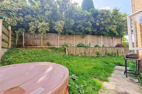4 Cauldale Close, Middleton, Manchester, M24 5SU