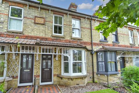 2 bedroom terraced house for sale, Queens Avenue, Snodland, Kent