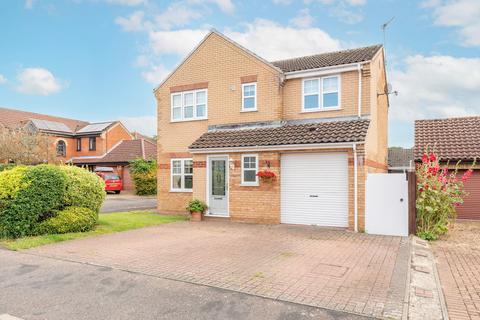 4 bedroom detached house for sale, Tillett Close, Ormesby