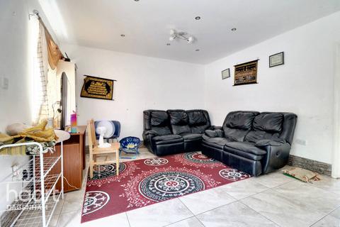undefined, Norton Road, Dagenham