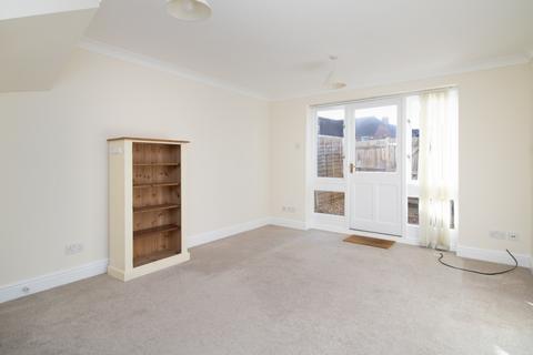 4 bedroom terraced house for sale, Station Road West