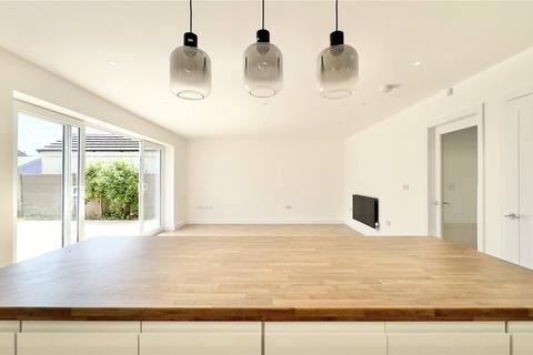 19 Bradman Road, Wirral, CH46 7SH