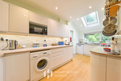 3 bedroom semi-detached house for sale, Colney Heath Lane, St. Albans, AL4 0SY