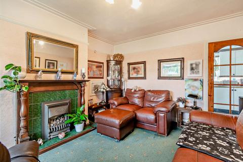 3 bedroom semi-detached house for sale, West Chevin Road, Otley, LS21