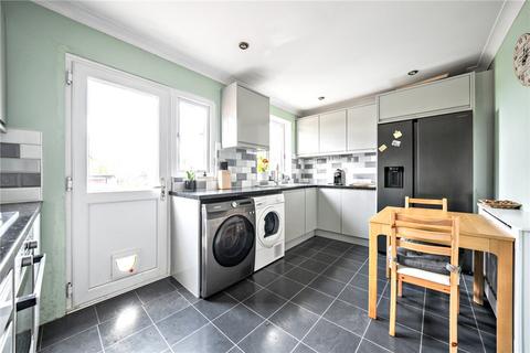 2 bedroom terraced house for sale, Radnor Avenue, Welling
