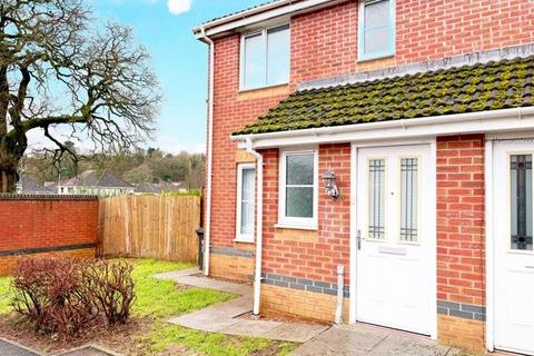 3 bedroom semi-detached house to rent, Bishpool View, Newport,