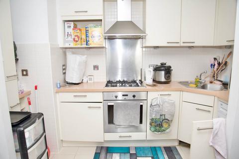 2 bedroom apartment for sale, Warrior Close, Thamesmead West, SE28 0NL