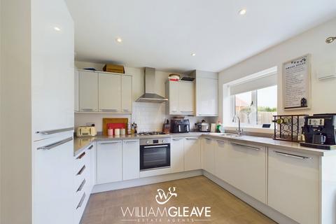 3 bedroom detached house for sale, Broad Oak View, Mold CH7