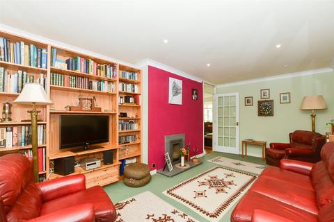 3 bedroom bungalow for sale, Summerlands, Cranleigh, Surrey