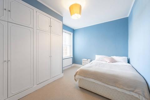 3 bedroom maisonette to rent, Fulham Palace Road, Bishop's Park, London, SW6