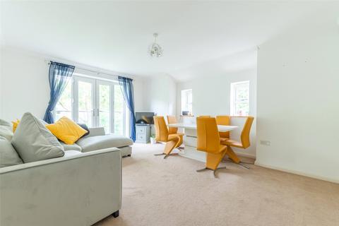 2 bedroom apartment for sale, Croydon Road, CATERHAM, Surrey, CR3