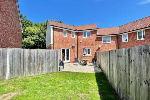 3 bedroom semi-detached house for sale, 5 Alpine Crescent, Titchfield Common