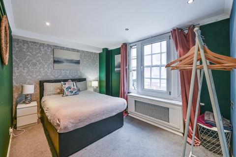 2 bedroom flat for sale, Park West, Hyde Park Estate, London, W2