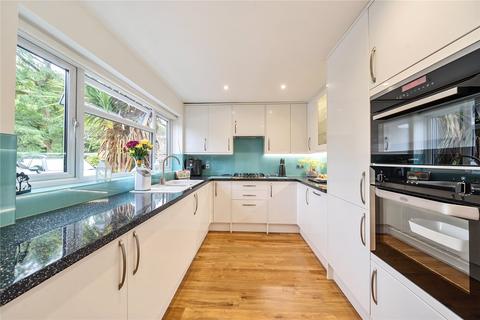 10 Brandon Close, Camberley, GU15 1BQ