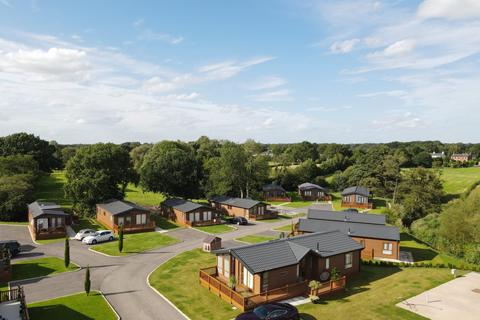 2 bedroom lodge for sale, Knutsford, Cheshire, WA16