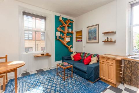 2 bedroom flat for sale, 49/4 Elbe Street, Edinburgh EH6 7HP
