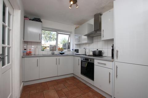72 Breedon Close, Corby, NN18 9PG