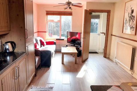 53 Blackledge Close, Fearnhead, Warrington, WA2 0BP