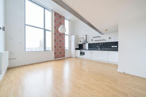 2 bedroom apartment for sale, Cowley Road, London