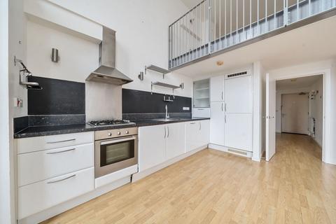 2 bedroom apartment for sale, Cowley Road, London