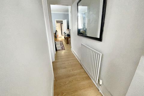 2 bedroom ground floor flat for sale, Canterbury Street, South Shields, Tyne and Wear, NE33 4DD