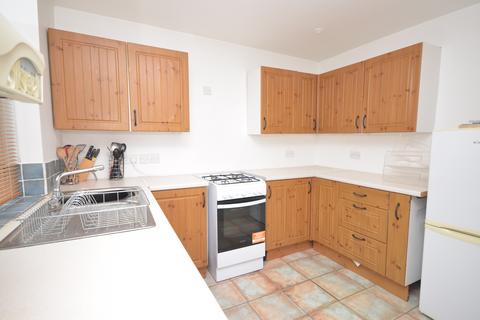 2 bedroom terraced house to rent, Hill View Road, Farnham, Surrey, GU9